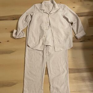 SHEIN Kids Beige Pajama Set